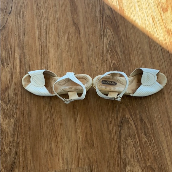 White leather wedge sandals women’s 7 - Picture 13 of 16